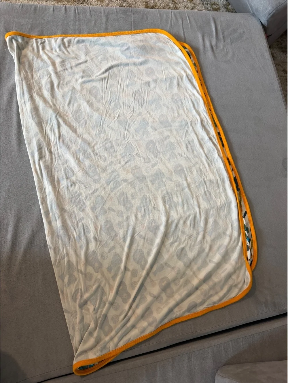 Bamboo baby blanket